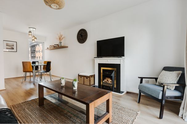 2 Bed Flat, Waterloo Quay, L3 - Photo 1