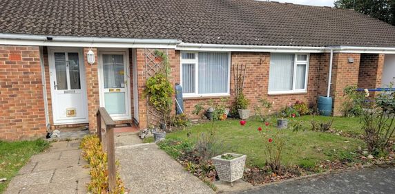 Kenton Way, Woking, Surrey, GU21 - Photo 2