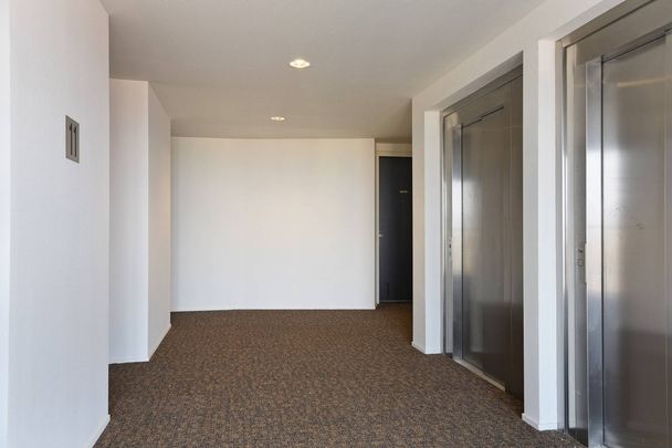 Martinus Nijhofflaan 404 - Foto 1