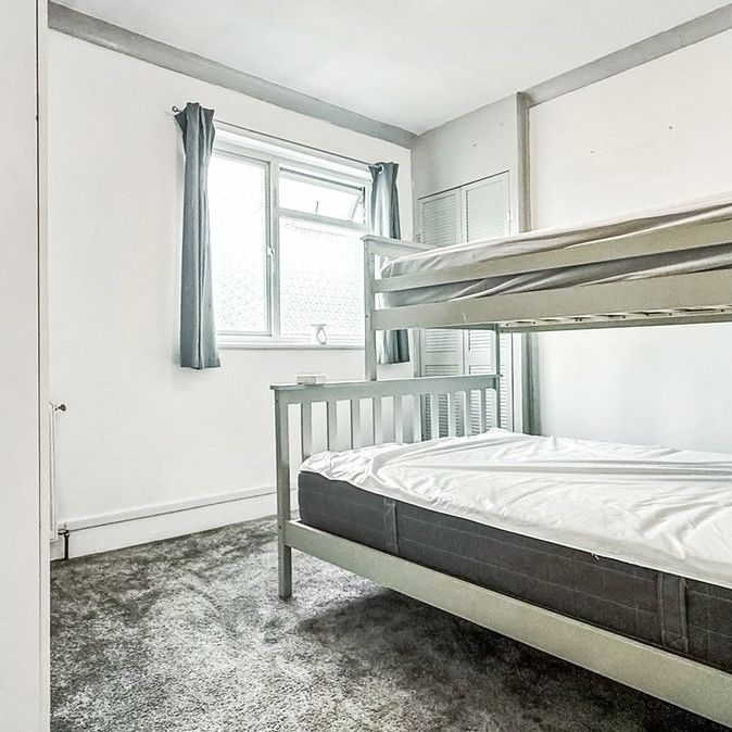 2 bedroom house to rent - Photo 1