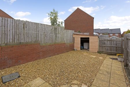 3 bedroom terraced house to rent - Photo 2