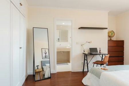 Plaça del Mestre Ripoll, Valencia, Valencian Community 46022 - Foto 4