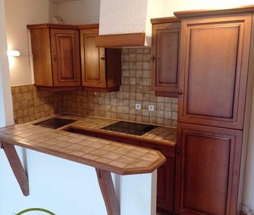 Location Appartement 2 pièces 46m² - Photo 2