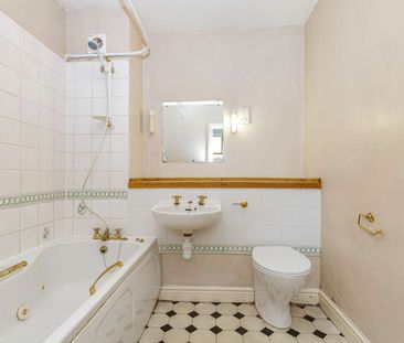 Victoria Court, 5 London Road, Headington, Oxford, Oxfordshire, OX3 - Photo 5