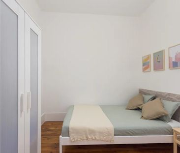 Calçada do Marquês de Abrantes, Lisbon, Lisbon 1200-163 - Photo 2