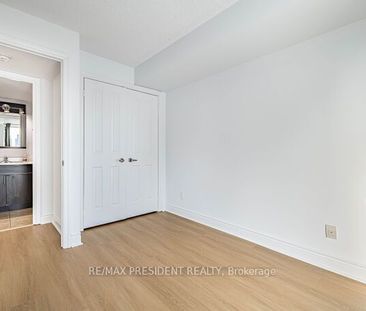 Zip Condos and Lofts , #1010 - Photo 2