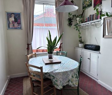Room in a Shared Flat, Park Avenue, NW2 - Photo 2