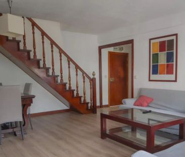 Double bed in Room in a shared 4-bedroom apartment for rent in Font... - Photo 2