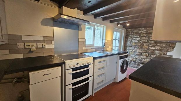 3 bedroom terraced house to rent - Photo 1