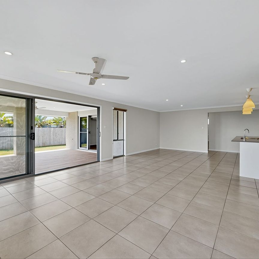 Discover your Dream home: Spacious 5-bedroom Haven - Photo 1