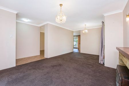 Family Home with Room for Boat or Caravan - Photo 4