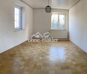 3 Zimmerwohnung, gr. Küche, Bad, Gäste-WC - Photo 1