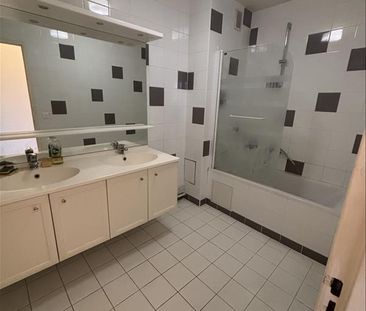 3 pièces - 65,83 m² - 4ème étage - Colocation non autorisée - Photo 5