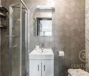 Park Lane, UB4 - Photo 5