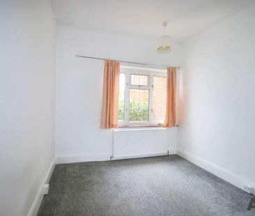 Meadow Way, Upminster, RM14 - Photo 4