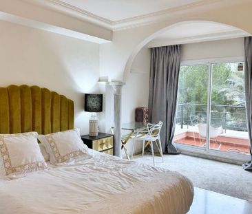 2 Bedroom Apartment For Rent in Nueva Andalucía, Málaga - Photo 1