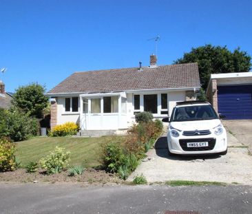 3 bedroom detached bungalow to rent - Photo 4
