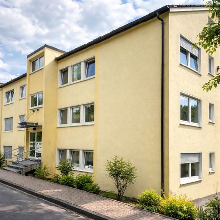 4-Zimmer-Wohnung mit Balkon und Garage – ca. 90 m² – in Siegen - Photo 3