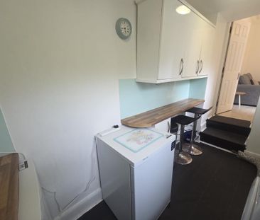 1 bedroom flat to rent - Photo 6