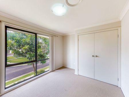 58 Parer Avenue, Middleton Grange NSW 2171 - House For Rent | Domain - Photo 5