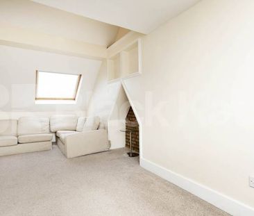 Hendon Way, London, NW2 - Photo 3