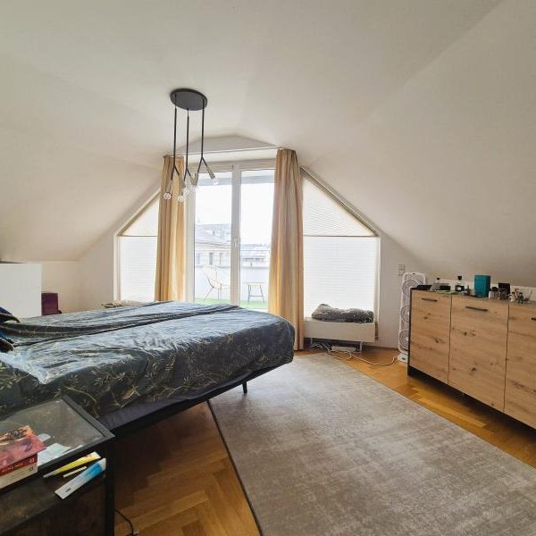 Stilvoll wohnen über den Dächern von Linz, 138 m² WNFL + 10 m² Dachterrasse, 4 Zimmer, Küche möbliert, Parkplatz optional! - Foto 1