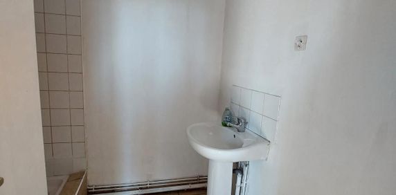 Location Appartement 2 pièces 45m² MEAUX 77100 - Photo 2