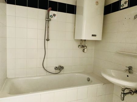 ++ZENTRAL++ Helle 2-Zimmer-Wohnung mit Parkplatz, in Eggersdorf bei Graz - Photo 3