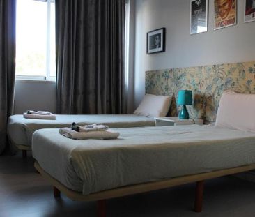 Rua de Faria Guimarães, Porto, Braga 4200-289 - Photo 2