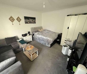 Brybur Close, Reading, RG2 - Photo 1