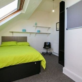 5 Bed Terraced House, Jubilee Drive, L7 - Photo 1