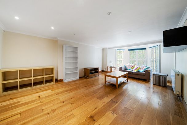 Cathcart Hill, London, N19 - Photo 1