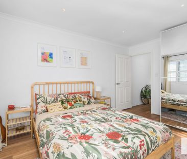 35b West Parade, Perth WA 6000 - Townhouse For Rent | Domain - Photo 4