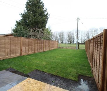 2 bedroom House To Let - Photo 4