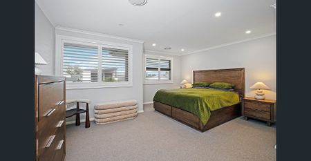 Spacious Double-Storey Home with Beautifully Landscaped Gardens – Now Available for Rent! - Photo 5