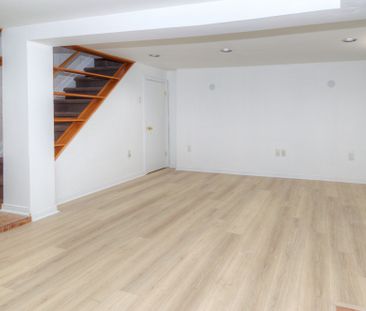 For Lease - 9 Wallington Avenue, Toronto, Ontario - Photo 5