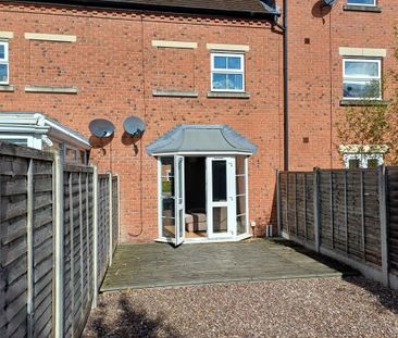 3 bedroom terraced house to rent - Photo 6
