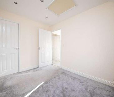 Acorn Gardens, Burghfield Common, Reading, RG7 - Photo 5