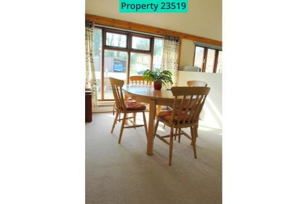 3 bedroom detached house to rent - Photo 1