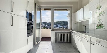 Appartement te huur in Liège voor € 970 met 1 slaapkamer - Foto 3