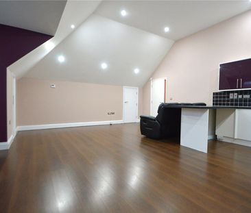 Addiscombe Grove, Croydon, Surrey, CR0 - Photo 6