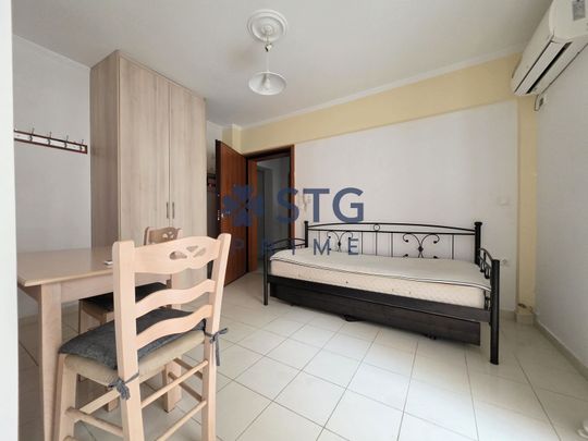 Studio/Γκαρσονιέρα για ενοικίαση - Κέντρο - Λιμάνι, - Φωτογραφία 1