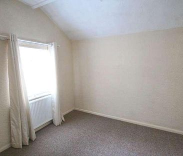 Silver Street, Bollington, SK10 - Photo 2