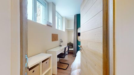 MONTLAURENT Roommate 4 Bedrooms at Reims - Photo 3