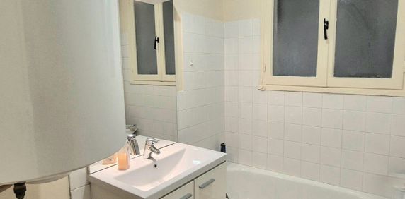 Location Appartement 2 pièces 46m² BEAUNE 21200 - Photo 2