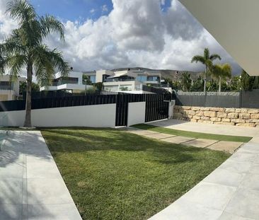 3 room luxury Villa for rent in Finestrat, Valencia - Photo 2