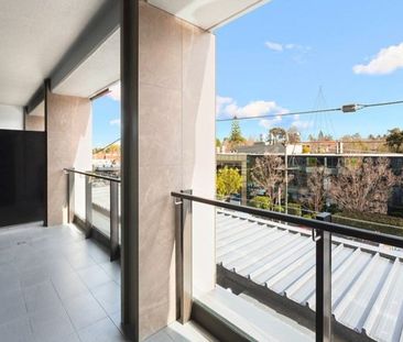 105/862 Glenferrie Road, Hawthorn VIC 3122 - Photo 3
