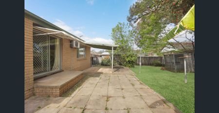 Sought After Location - Photo 4