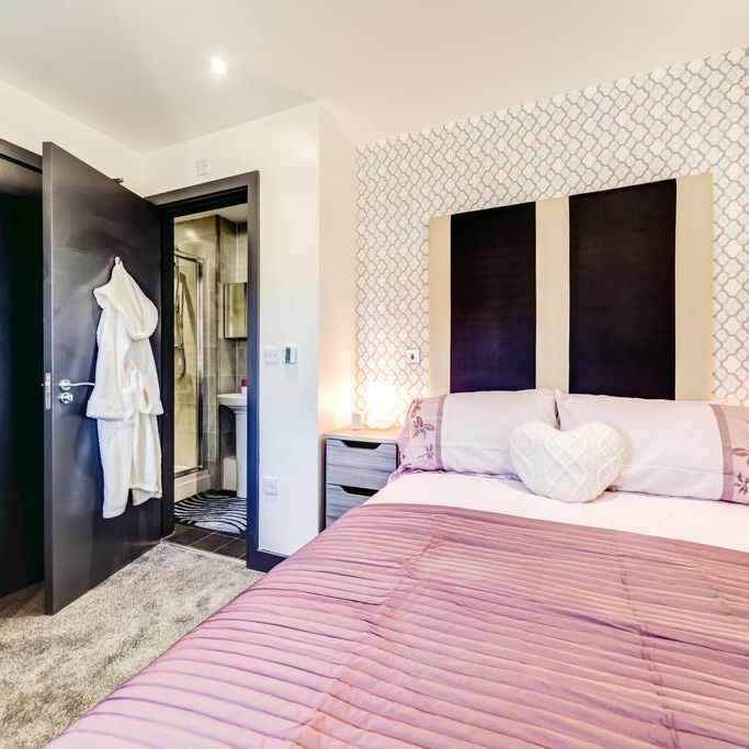 5 bedroom house to rent - Photo 1