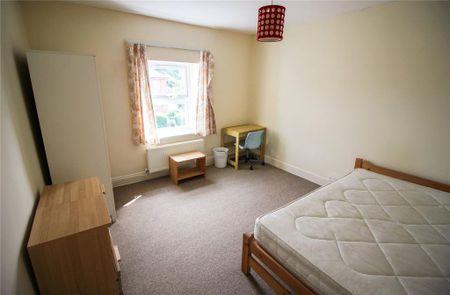 4 bedroom detached house to rent - Photo 5